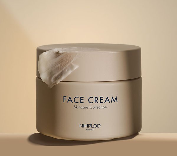 Moisturising cream